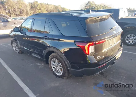 2025 Ford Explorer Active z USA, uszkodzony, nr VIN 1FMUK7DH2SGB73769